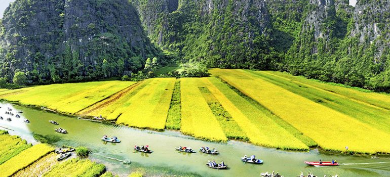 Địa điểm du lịch bụi chùa Hương