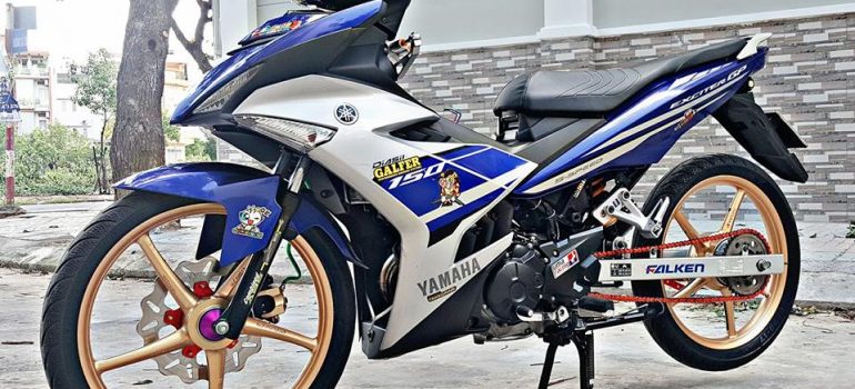 Exciter 150cc pha cach cuc da phoi hop voi nhieu do choi tinh te