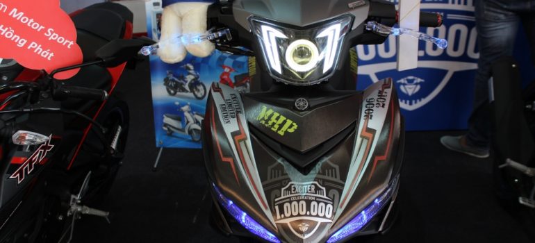 Exciter 150 an tuong voi bo canh ky niem dau moc 1 trieu xe Exciter