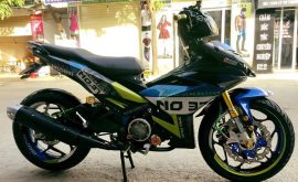 Muon van sac mau tren than the Exciter 150cc voi dan chan bien dang